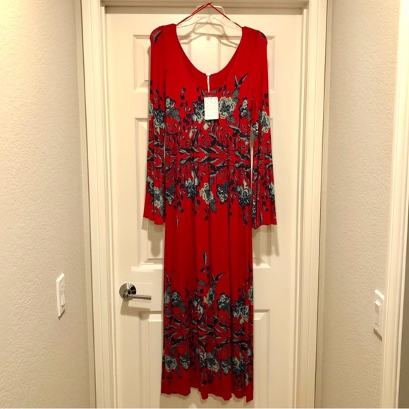 NWT Free People HOLIDAY Maxi Midnight Garden Red Floral Dress Size Small - Picture 2 of 8